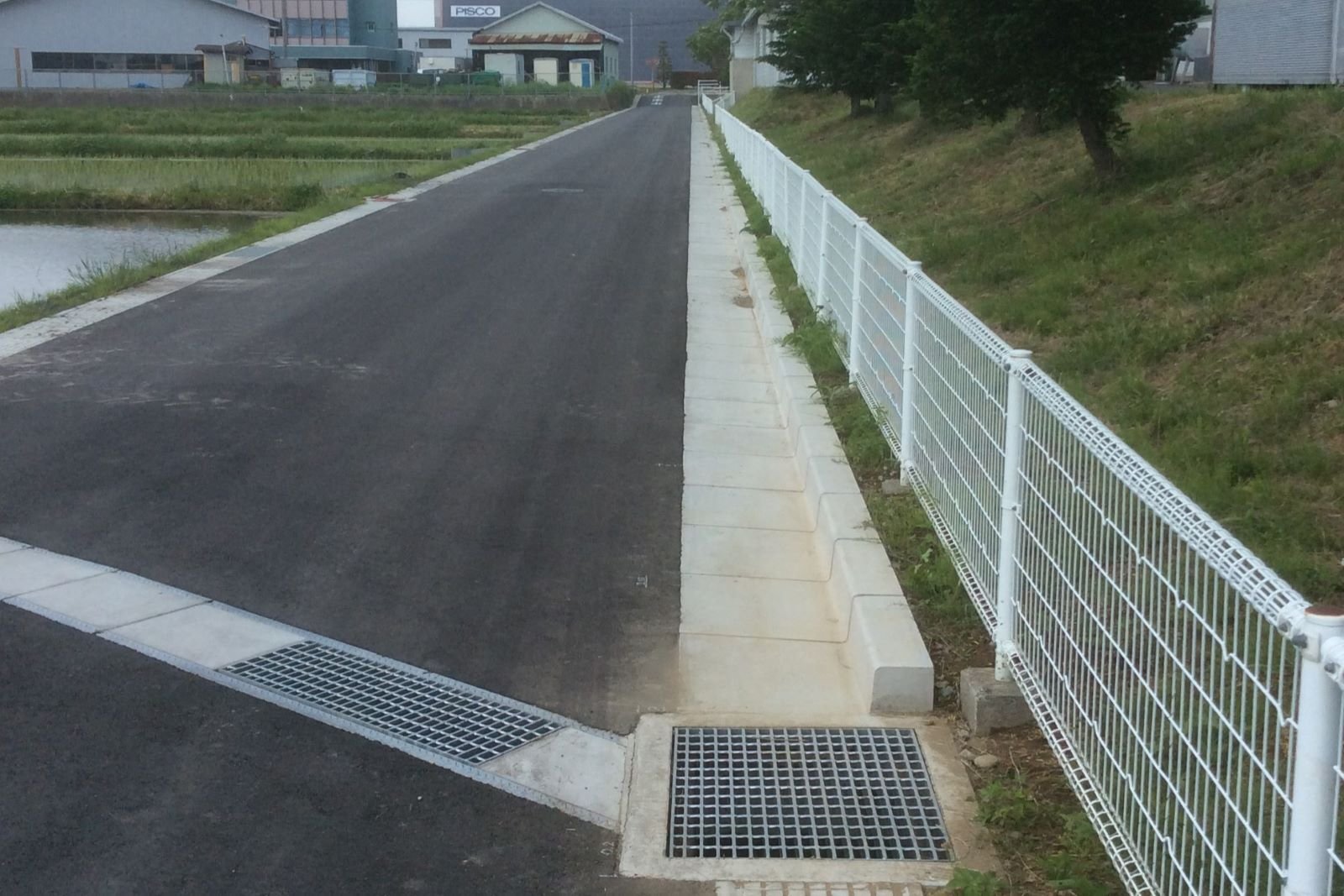 国土交通省型コンクリートL形-1