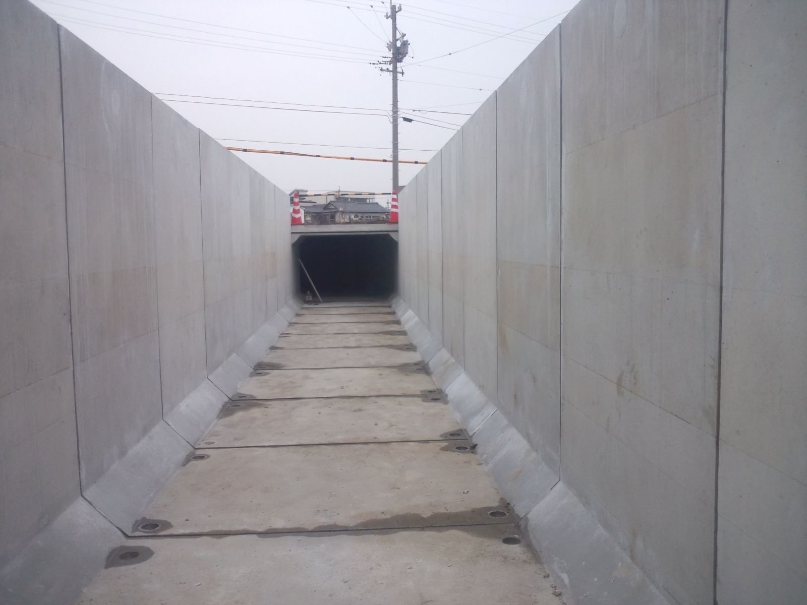 PTU水路　Precast Takamisawa U